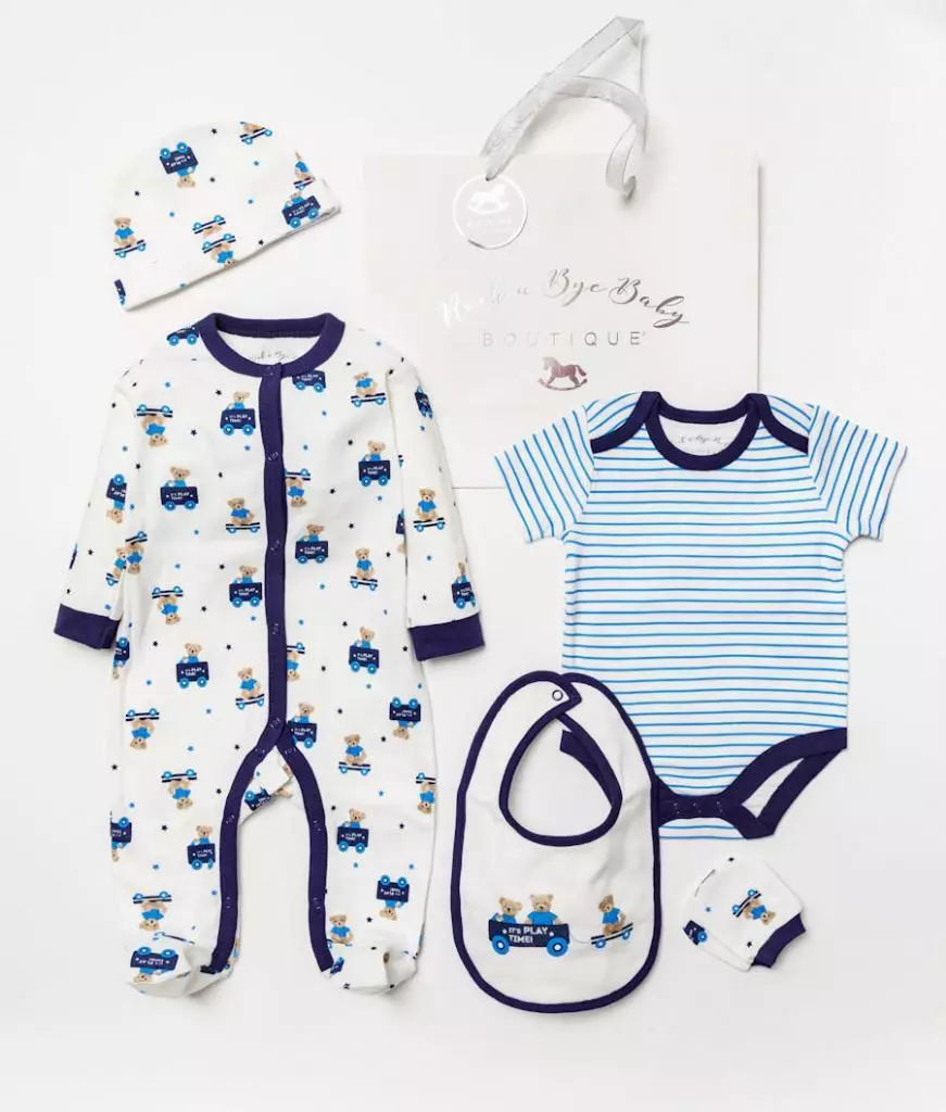 Baby Collection: Designer Baby Clothes, Gifts