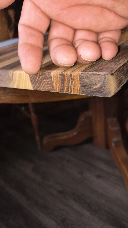 手工切割板橡木山核桃和胡桃木 24 英寸 x 12 英寸 3/4 — 第 3/3 张图片