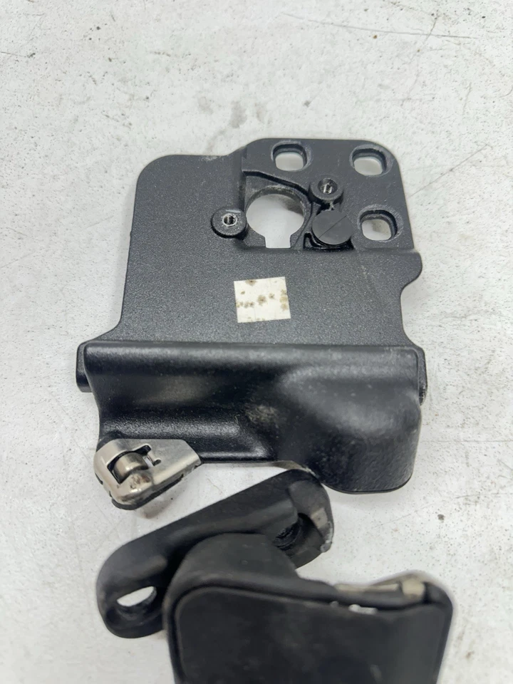 05-14 FORD MUSTANG CONVERTIBLE TECHO SUPERIOR BLOQUEO CIERRE BISAGRAS ARCO ABRAZADERA S7 Foto 2 de 4