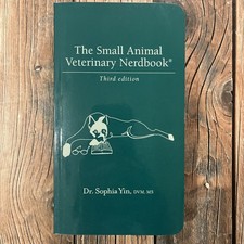 Small Animal Veterinary Nerdbook by Sophia Yi...