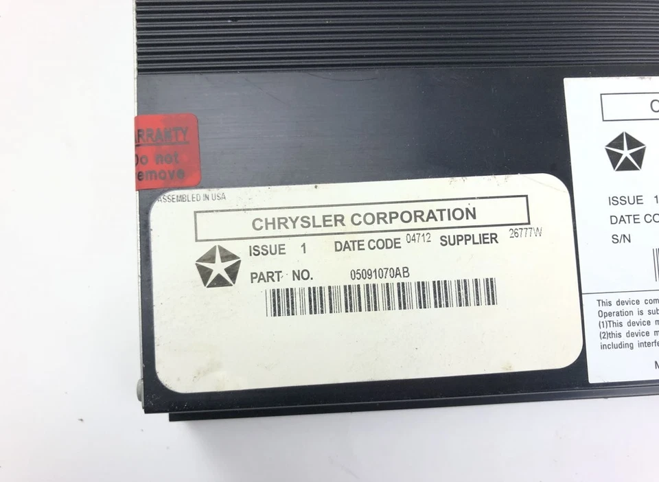 Amplificateur Audio CHRYSLER 300C II VA2276032 5064981AG 05064981AB 05064981AC - Photo 3/4
