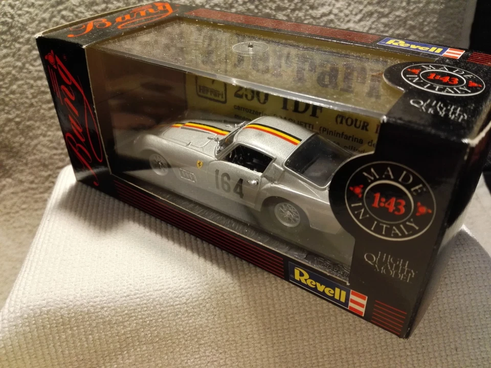 NEU OVP revell Ferrari 250 TDF nr. 48431 - Bild 4 von 4