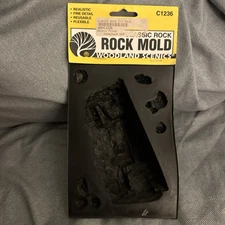 Woodland Scenics C1236 Classic Rock Mold (5"x7") NEW