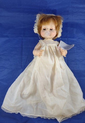Madame Alexander Sweet Tears 13" Play Doll With Pacifier 1965 USA