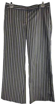 Express Design Studio Editor size 4 gray stripe white green capris cropped 30