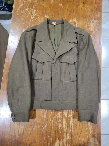 Vintage Ike Jacket OD Green Wool Army Military WW2 Korea (Small?)