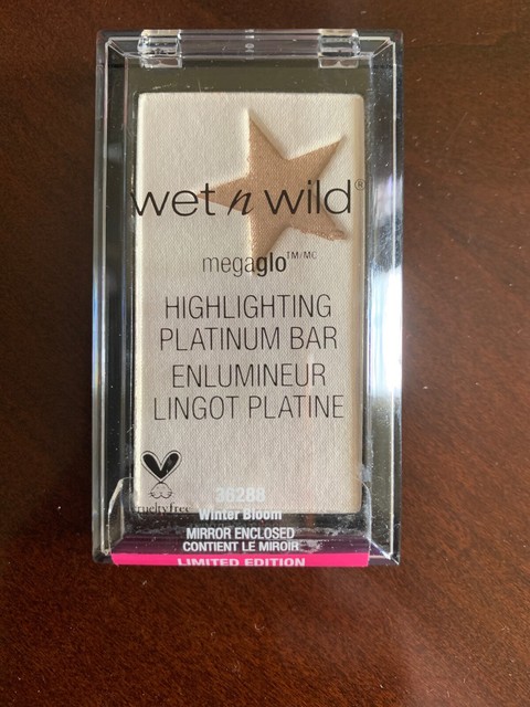Wet N Wild MegaGlo Platinum Highlight Bar Winter Bloom