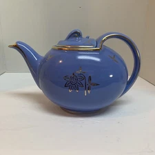 Vintage Hall China Co. 0749 Hook Lid Cadet Blue W/ Gold Trim 6 Cup Teapot USA