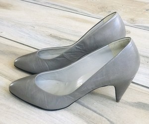 russell and bromley heels