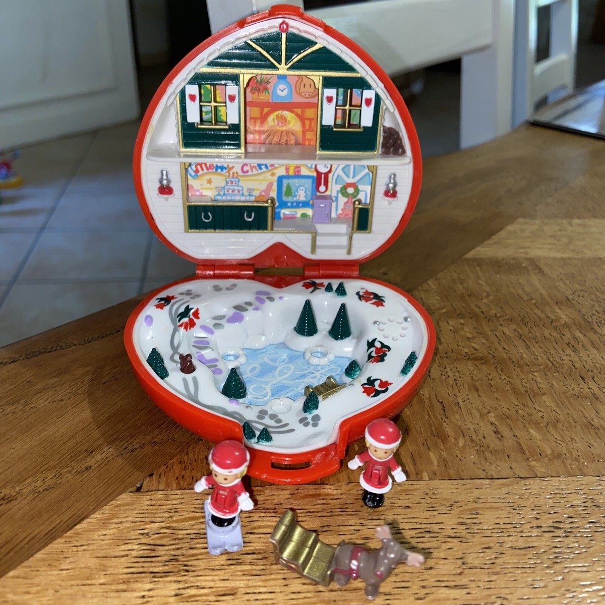 Rare Polly Pocket Bluebird 1989 – Thème Noël Avec 3 Personnages Et Traîneau