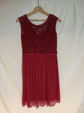 David's Bridal Holiday Lace Top Dress Apple Red Size 12 Christmas Party Dress