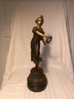 Old sculpture figurine metal bronzed 39 cm lady pretty woman Art Nouveau