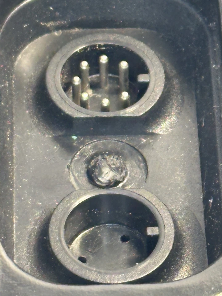 Unidad principal buscador de peces Bottom Line Tournament 1100 solamente. Sin probar Foto 3 de 4