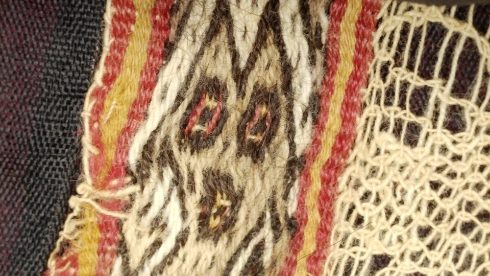 Pre Columbian Authentic Chancay Lace Textile Shroud Spooky Spirits COA - Image 4 of 4