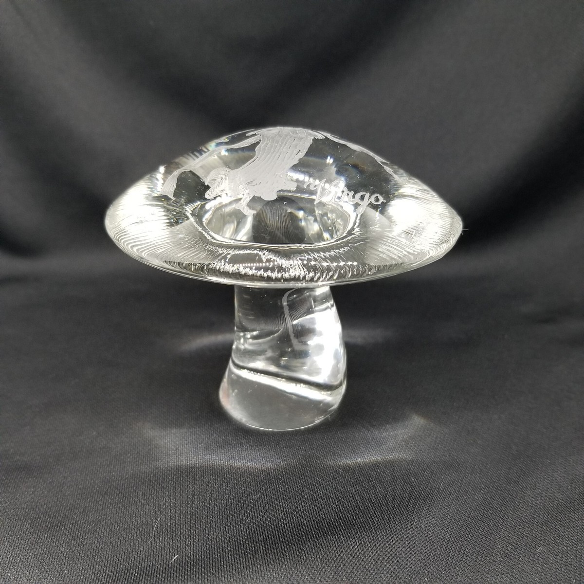 Vintage VIKING Glass MUSHROOM Etched Zodiac VIRGO 2.75