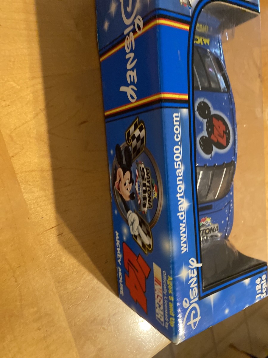 NASCAR Disney Daytona 500 Team Caliber 2004 Mickey Mouse 1:24