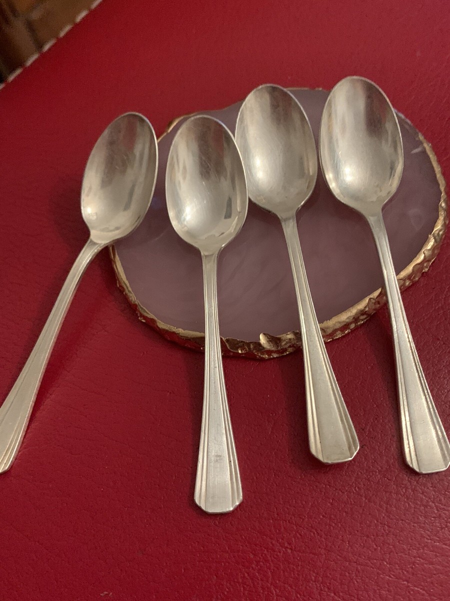 7 petites cuillères à moka en métal argenté Christofle modèle 'Villeroy' - 7 cuillères à café - France