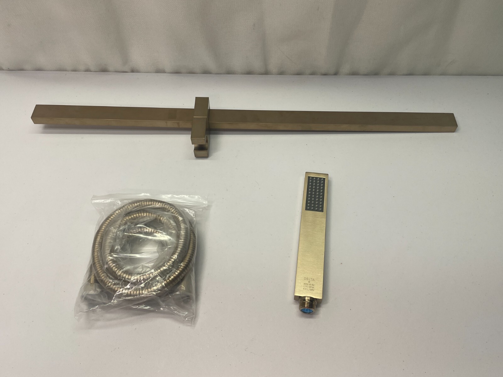 Delta Vero Slide Bar Hand Shower Champagne Bronze 57530CZ READ