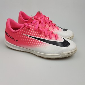 futsal shoes for girl