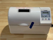 Zojirushi Home Bakery BBCC-V20 Bread Maker Machine 2lb. Works!