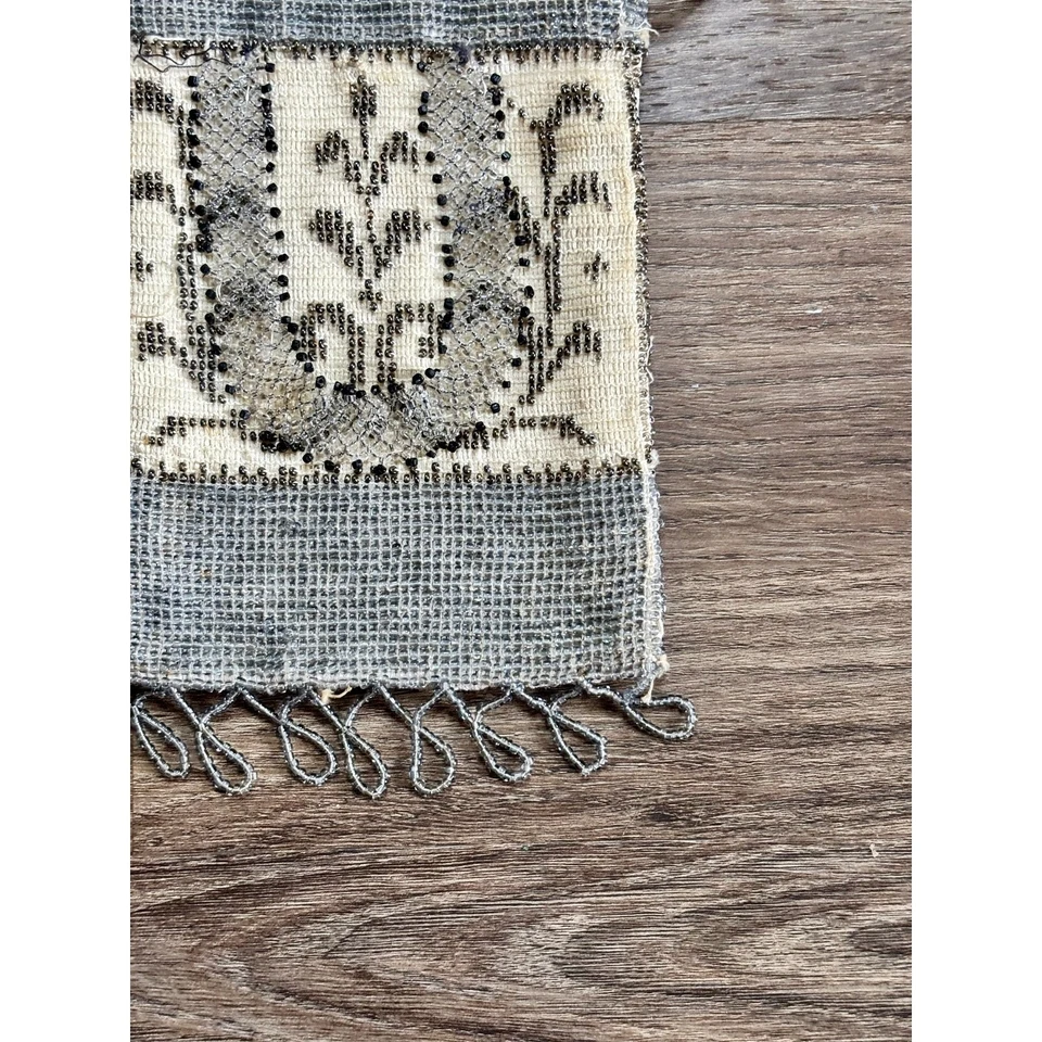 Antique 1920s Micro Beaded Grey & Beige Purse Hand Bag Drawstring Flapper AS IS - Image 3 of 4