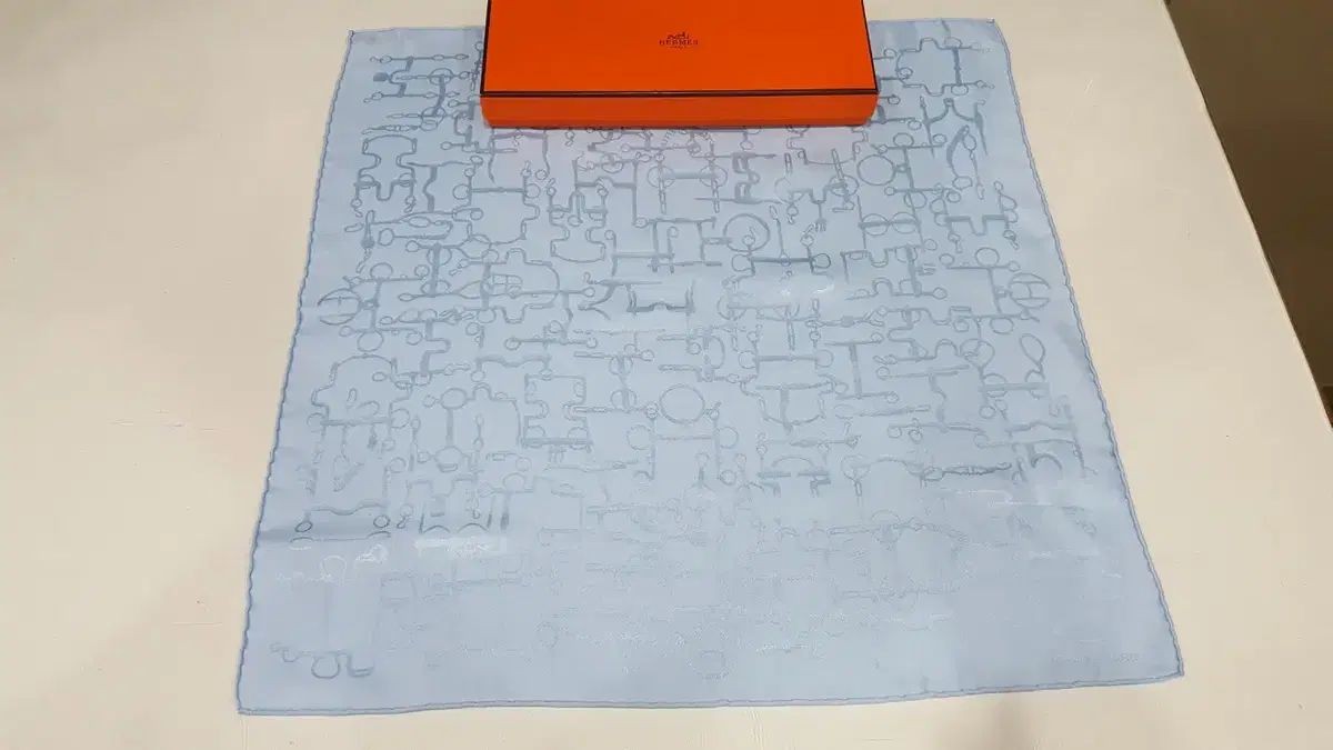 Hermès Silk Scarf 45cm Solid Pattern Excellent Co… - image 1