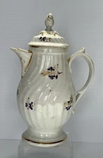 Chamberlain Worcester Early English Coffee Pot Chantilly Sprig No. 182 c. 1795