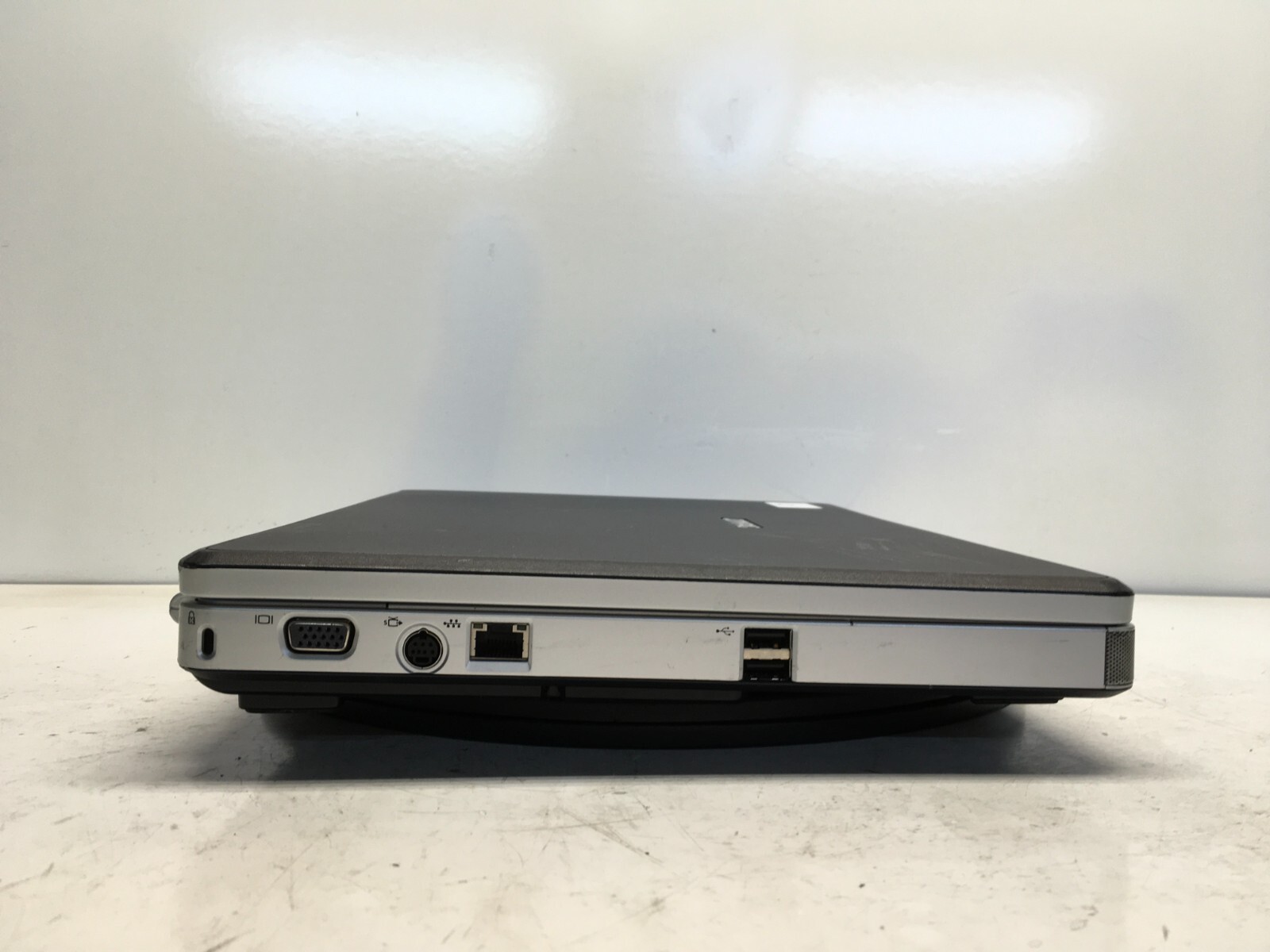 Compaq Presario C300 C304NR Intel Celeron M 420 1.6GHz 2 GB NO HDD No Batt