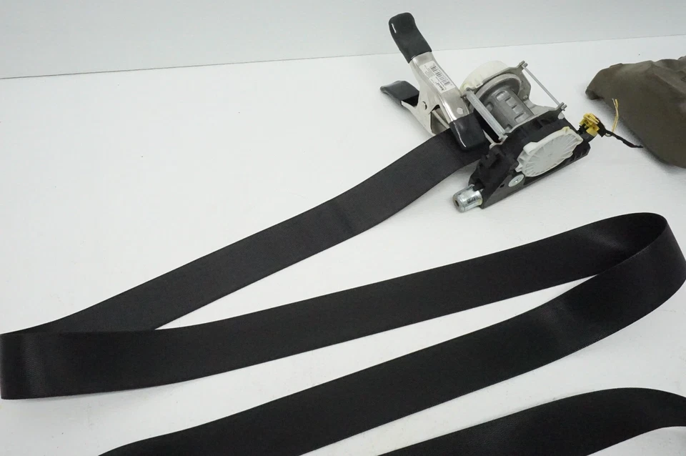 MERCEDES R350 W251 2006-2007 retractor de cinturón de seguridad trasero izquierdo segunda fila negro OEM Foto 2 de 4