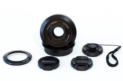 Voigtlander Ultron 40mm f/2 Aspherical MF SL II Pancake Lens for Canon EF mount