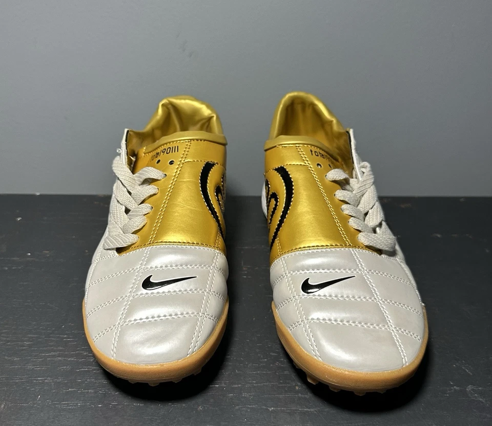 Vintage 2004 Nike Total 90 3 Iconic Turf Shoes Soccer Football Y2k Bloke Sz 6.5 - Image 3 of 4