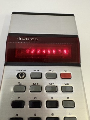 UNICO L-0831T Vintage Taschenrechner LED Calculator 70er Jahre + Box #A3