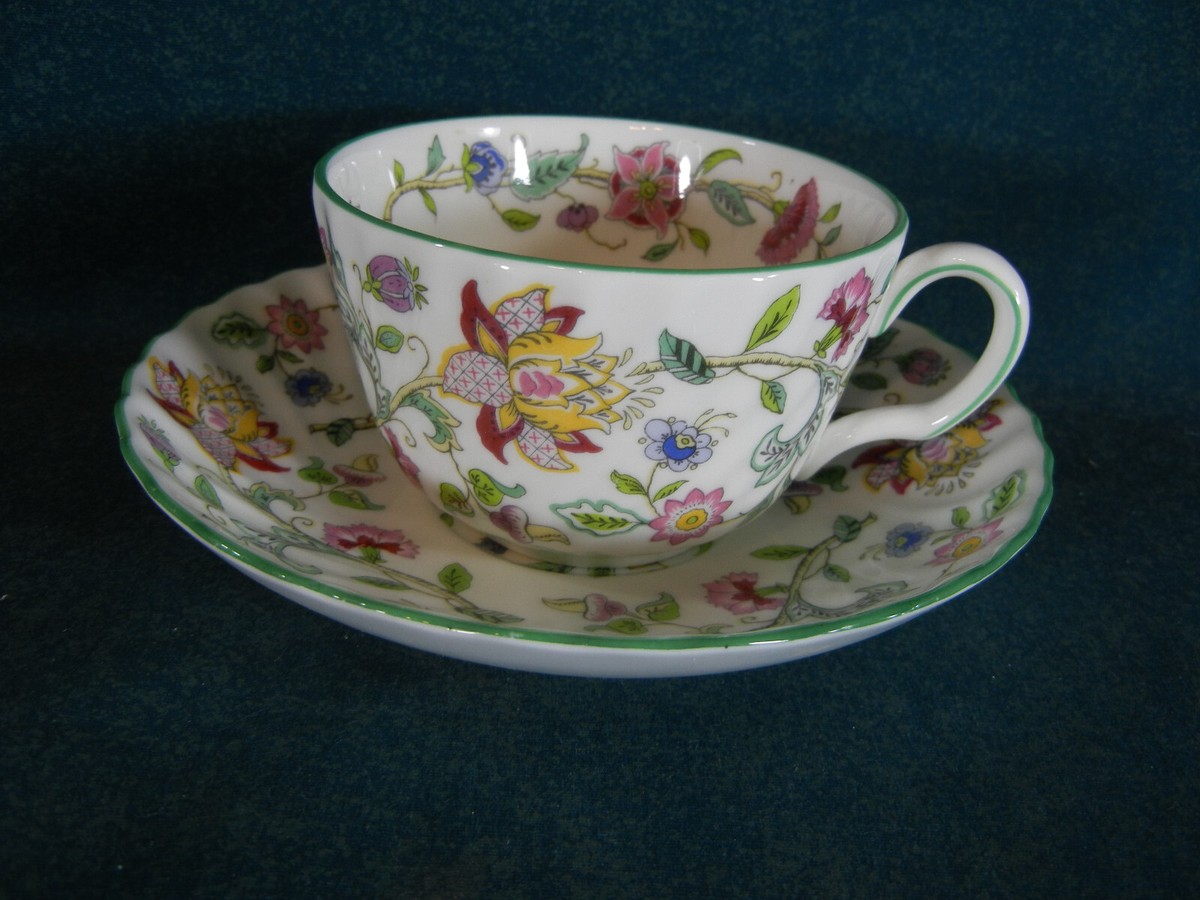 MINTON HADDON HALL　19点セット　新品含む Minton Haddon Hall Boxed English Bone China ~ Dish and