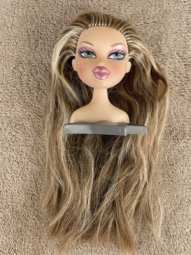 Bratz Doll Head Gamez Rina Rare - Picture 5 of 6