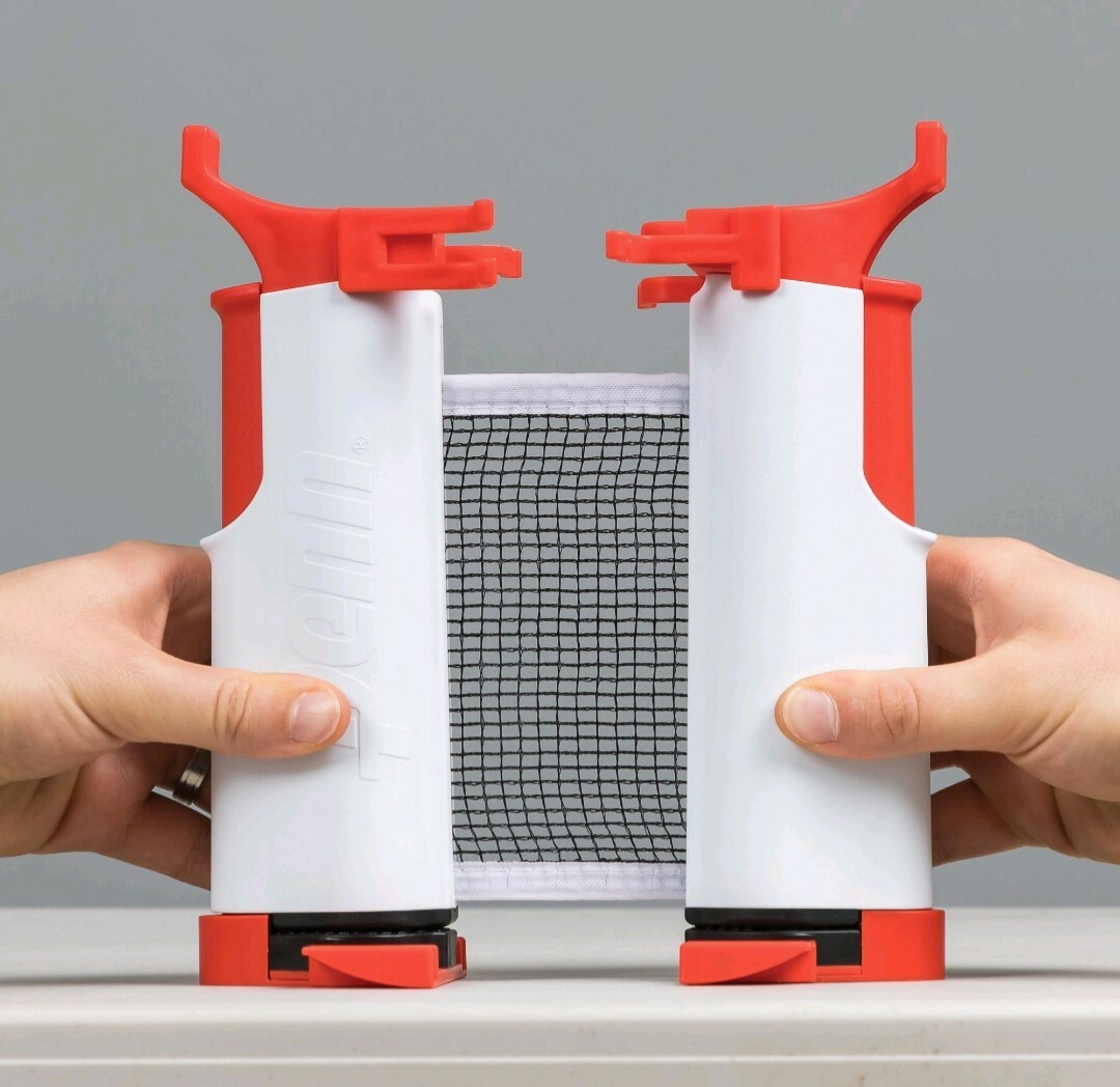 Penn Table Tennis Net & Post Set 2 Paddles 3 Balls Retractable Net New