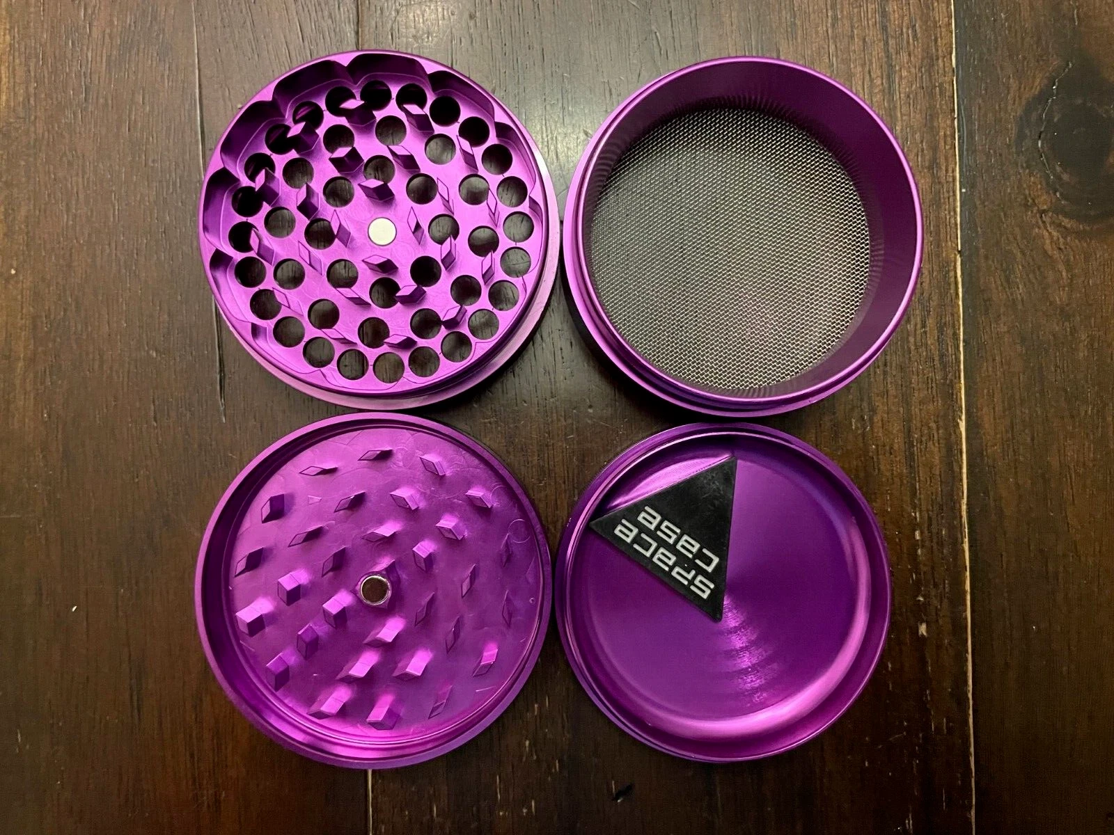 Space Case 63MM Spice Tobacco Herb Grinder -4 Piece- Purple
Opens in a new window or tab