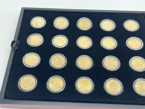 State Quarter Set With Territories P & D Mints 1999 - 2009 Collector Locked Case - Picture 8 of 11