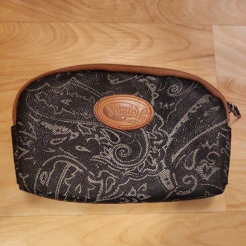 Vintage 1980’s Paisley vinyl makeup bag.