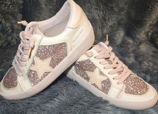 Vintage Havana Alexis Sneakers Women's Size 5.5. Beige / Pink Glitter And Star.