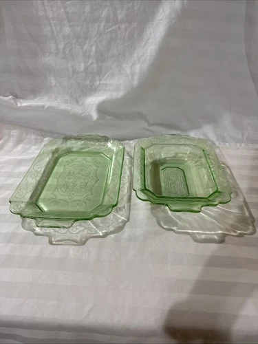 Set Of 2 Matching Vintage Green Depression Uranium Glass Dishes W/ Handles