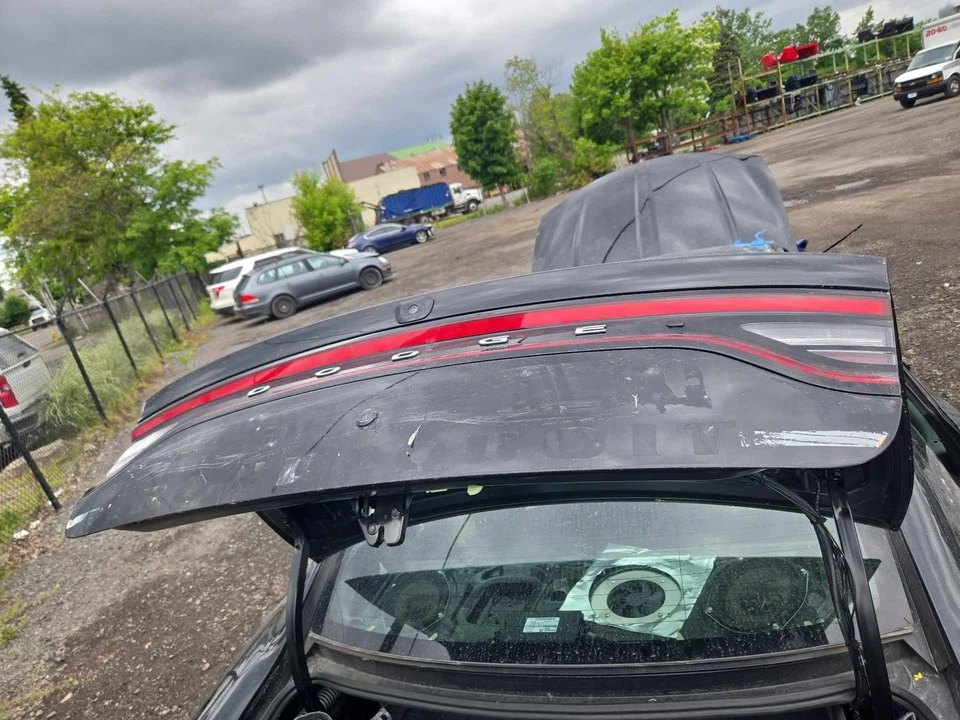 Trunk/decklid/hatch/tailgate DODGE CHARGER 15 16 17 18 19 20 21 22 23 Foto 2 de 4