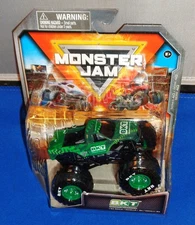Spin Master ~ Monster Jam ~ Series 40 ~ BKT Growing Together ~ Green