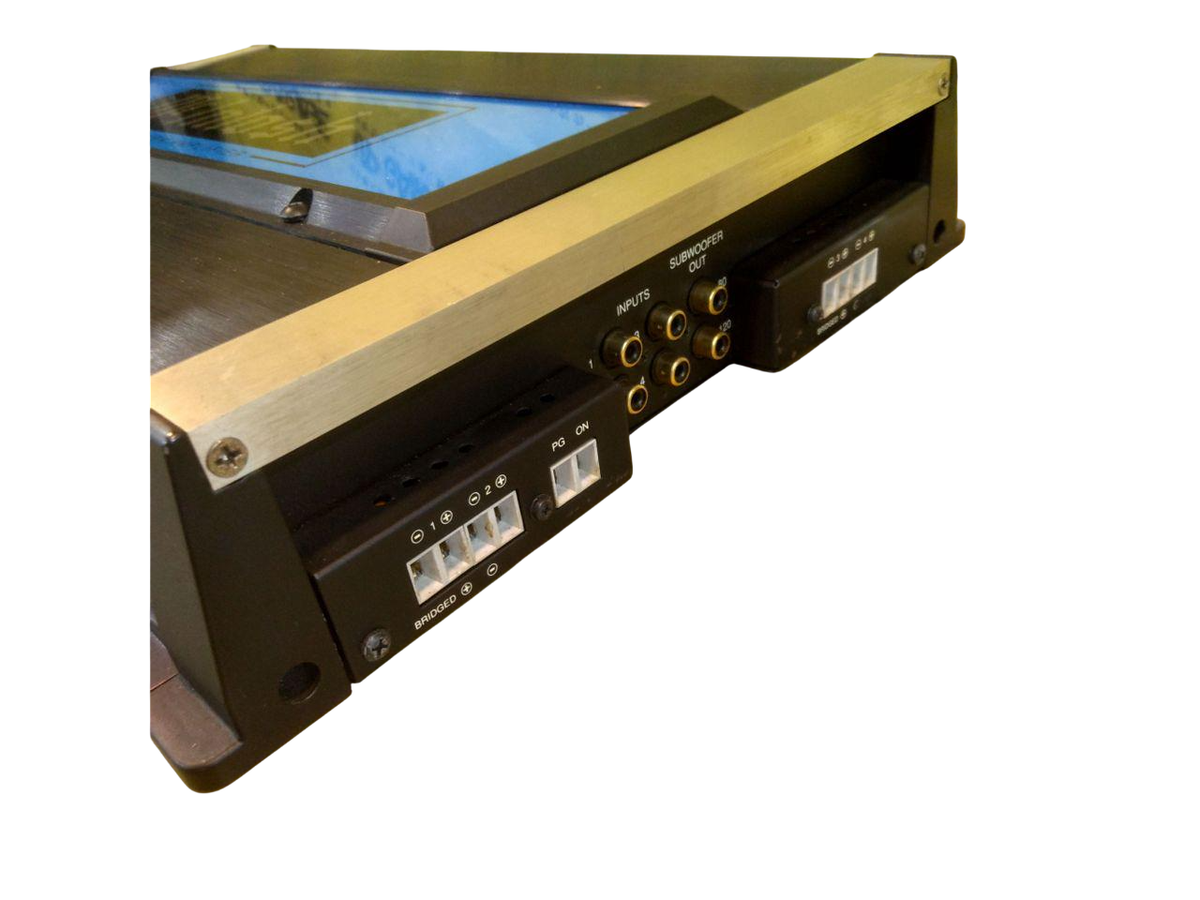 McIntosh カーオーディオ用4chパワーアンプ MCC404 マッキントッシュ