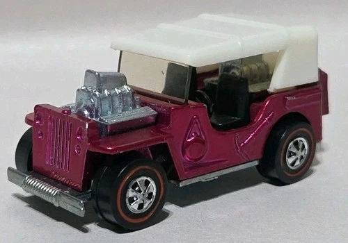Hot Wheels Redline 1970 Grasshopper Magenta Jeep W/ White Top W/ Display Case