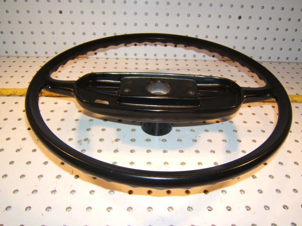 Jaguar Late 1970s XJ6/12 Series 2,XJS Dash black Jaguar steering OE 1 Wheel Only - Image 2 of 4
