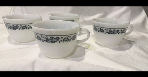 4 - Corning Old Town Blue onion Coffee Tea Cup Pyrex Corelle, Set of 4 Cups, 8oz