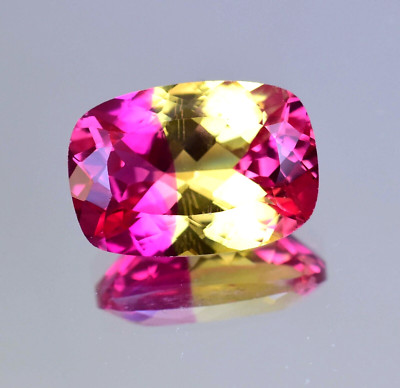 Pitambari Saphir 25,20 Ct Cushion Loupe Clean AGL Natur beheizt