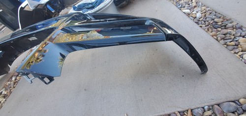 19-22 Rolls Royce RR31 Cullinan Front Bumper Cover 51117448893 OEM (1) - Picture 6 of 12