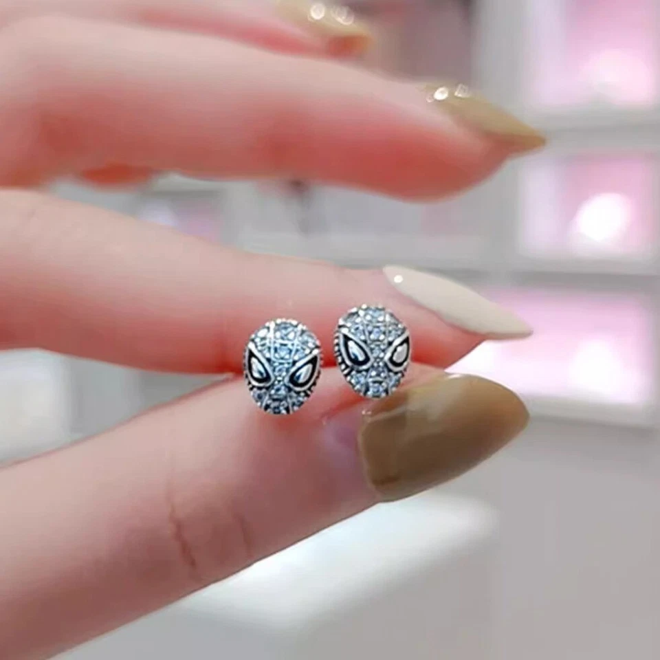 Nuevos Auténticos Pendientes Pavé Máscara Marvel Spider-Man Plata de Ley 925 Foto 3 de 4