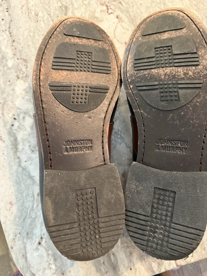 Johnston & Murphy Men’s Shoes 101/2 Wide - Image 2 of 3